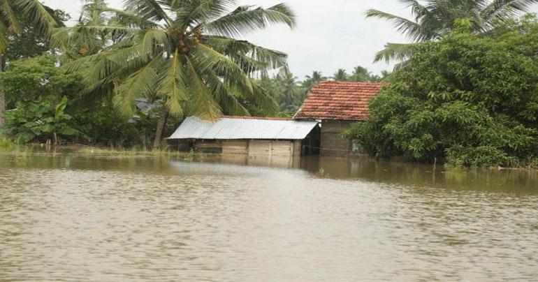 As rains lash Sri Lanka, warnings arrive on time