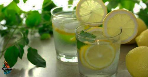 7 Ways Your Body Benefits From Lemon Water