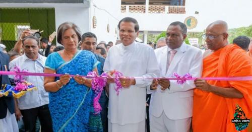 President vests new Dr. Pannila Sri Ananda Nahimi building at Nittabuwa Sanghabodi Vidyalaya with the students