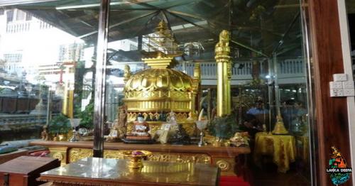 Gangaramaya Vihara Temple